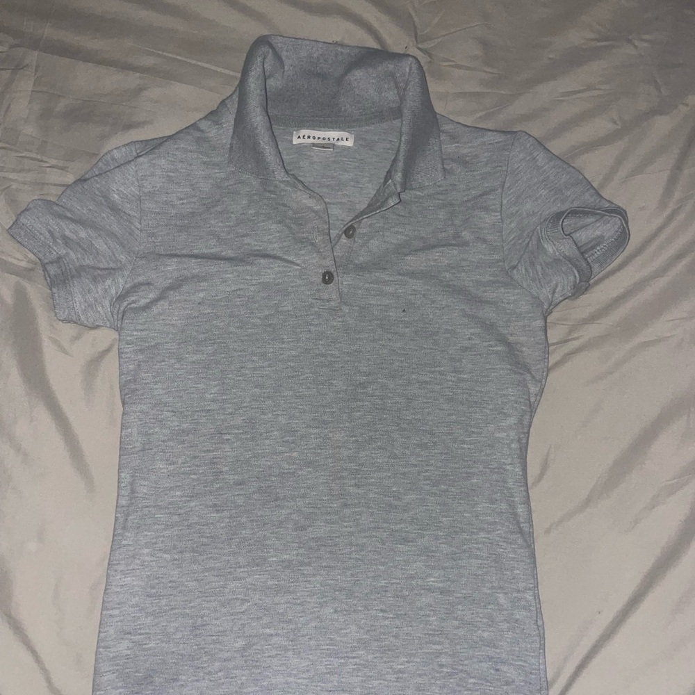 Aeropostale grey polo, barely worn, size small